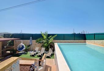 Casa de Aloe has Balcony rooms