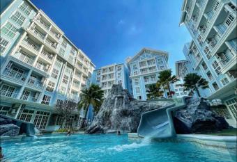 Grand Florida Pattaya, Water Park Condo&Resort has Balcony rooms