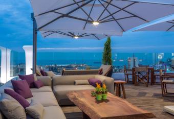 O Monot Boutique Hotel Beirut allows 18 year olds to book a room