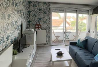 Le Doudou has Balcony rooms