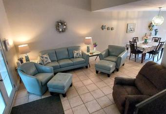 sounds of the sea allows 18 year olds to book a room