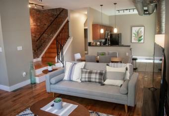 Spacious Parkside Suites with Private Roof Deck allows 18 year olds to book a room