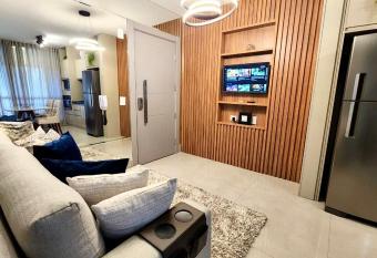 Est  dio Luxuoso no Vertigo com Smart TV na Cama has Balcony rooms