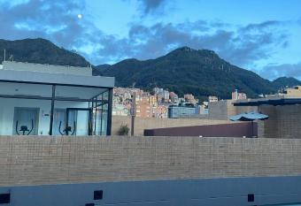 Cozy apt in the heart of Chapinero with great view has Balcony rooms