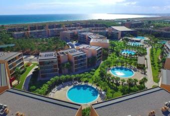 Villas Herdade dos Salgados By PCF  rias has Balcony rooms