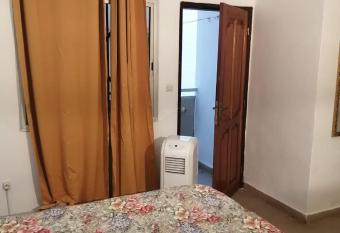 CHEZ CORINE allows 18 year olds to book a room