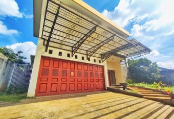 Homestay Parikesit ( Full House ) has Balcony rooms