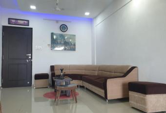 ON THE BEACH IN DAMAN has Balcony rooms