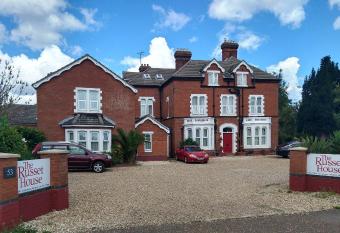 The Russet House allows 18 year olds to book a room