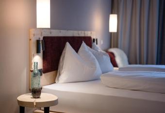 Hotel M  hlenerhof has Balcony rooms