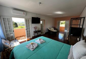 Pousada Ouro Verde has Balcony rooms