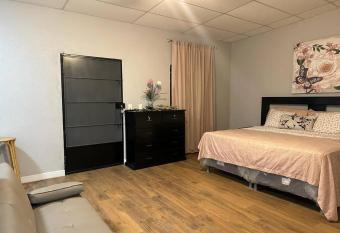 Residencia preciosa de 2 planta has Balcony rooms