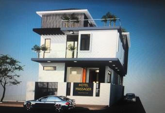 HO  NG GIA B   O has Balcony rooms