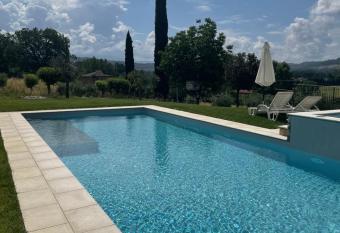 Casale Il Fontanello has Balcony rooms