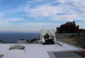 Villa CliCla - Pool, sea,hommock swing and laziness has Balcony rooms