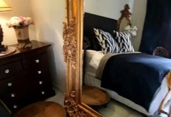 Classy Elegance has Balcony rooms