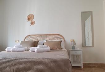 Posidonia B&B has Balcony rooms