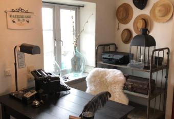 Glimminge Pensionat has Balcony rooms