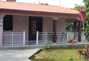 Le petit robert maison f3 plein pied has Balcony rooms