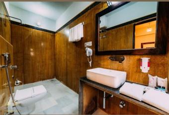 Ranbanka Desert Camp has Balcony rooms