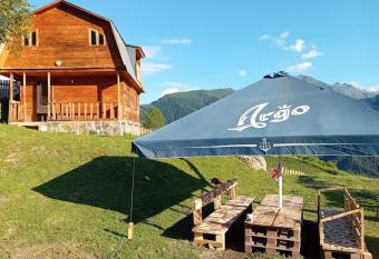 Wooden House in Tsvirmi has Balcony rooms