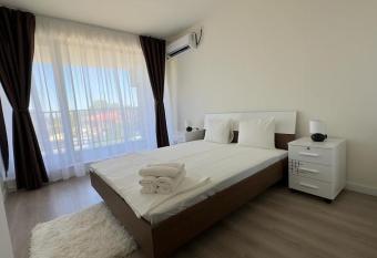 BOMA Otopeni 8 allows 18 year olds to book a room