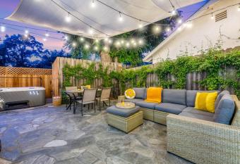 Modern Cottage, Hot Tub, Bistro Patio, Putting Green, Walk to All! has Balcony rooms