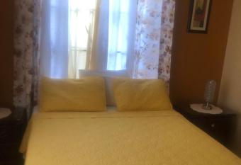 J&R Sunshine Retreat has Balcony rooms