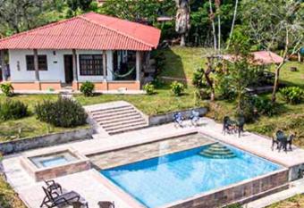 Encanto cafetero quimbaya has Balcony rooms