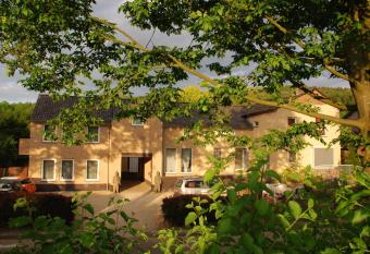 AanHetGroteBos has Balcony rooms