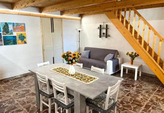 Appartamento Umbertino has Balcony rooms