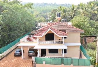 The Bluebell Goa has Balcony rooms