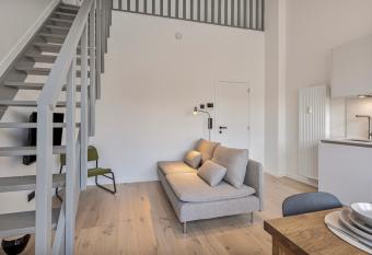 M  rch - Mechelen has Balcony rooms