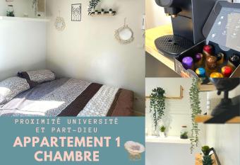 L Oasis Cosy has Balcony rooms