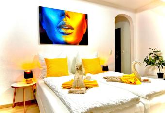 Zuhause im Ruhrgebiet 3 has Balcony rooms