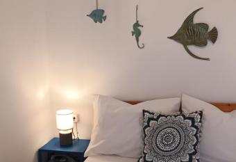 Mana Mia has Balcony rooms