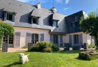 Le Hibou allows 18 year olds to book a room