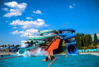 Sa  a has Balcony rooms