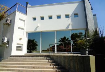 Casa Premium . En la mejor zona residencial has Balcony rooms