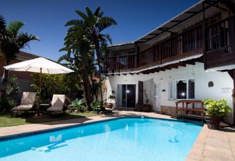 Boma Lodge has Balcony rooms