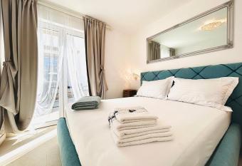 VILLA GIANNI - room VENEZIA - 4 stars has Balcony rooms