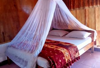 WATUGANA BUNGALOW KELIMUTU has Balcony rooms