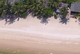 Bangpo Village Tiny Country Beach House has Balcony rooms