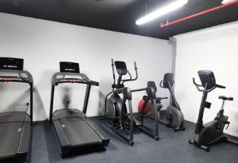 Lakeside Haven 201RB1 has rooms with a private hot tub