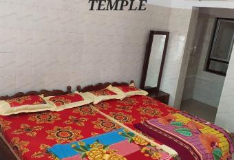 GK Residency has Balcony rooms