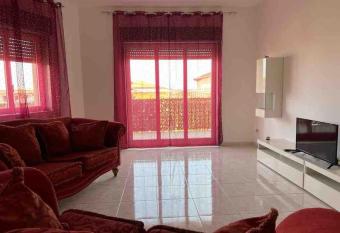 La casa di Giulia allows 18 year olds to book a room