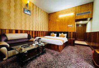 Hotel Forest View By Geetanjali Group of Hotels has Balcony rooms