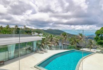 Jungle Mountainvilla has Balcony rooms