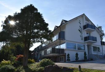 Hotel Talblick has Balcony rooms