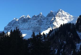 Family friendly appt on the slopes has Balcony rooms